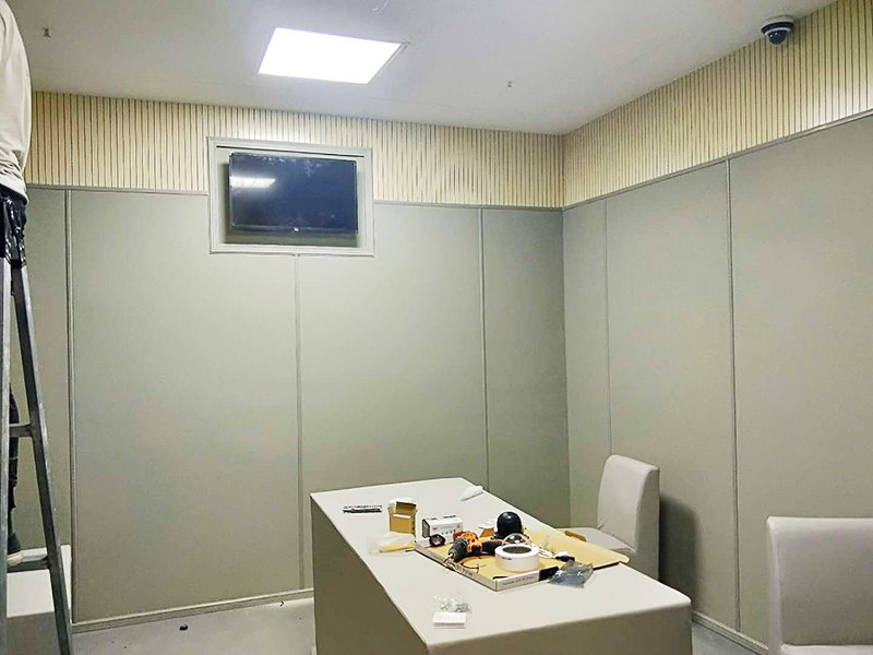 紀(jì)委談話(huà)室防撞軟包改造